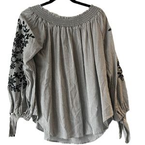 Brand new with tags, vintage Havana size large flowing blouse